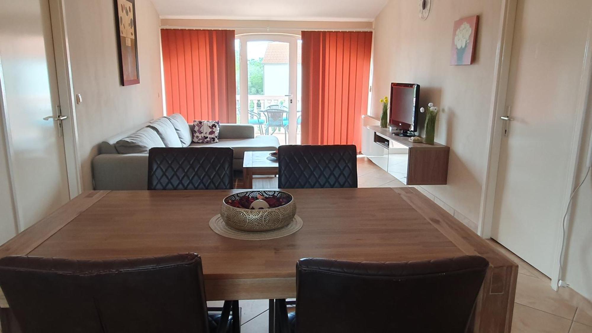 Neli Apartment